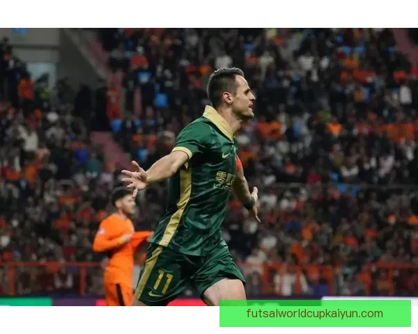 足球外援表现持续提升，助力球队在联赛中争夺更高排名